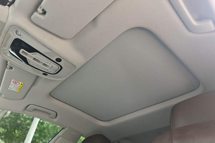Used Audi A7L  Headliner