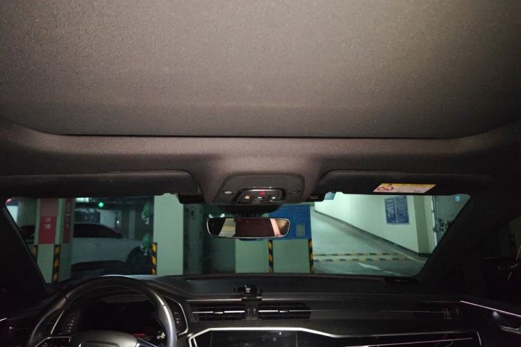 Used Audi A7L 2023 45 TFSI quattro S-line Shadow Warrior Edition Headliner