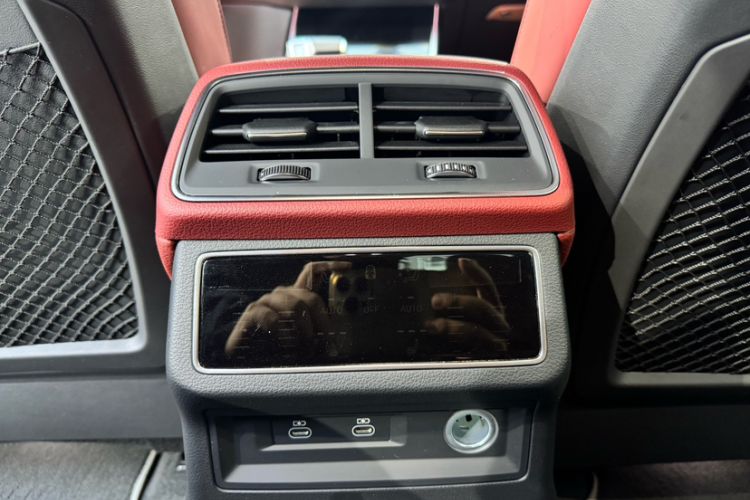 Used Audi A7L 2023 55 TFSI quattro S-line Black Warrior Edition Interior 4