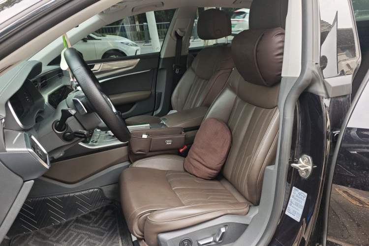 Used Audi A7L  Left Front Seat