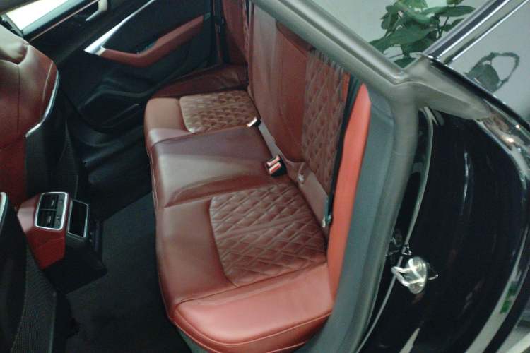 Used Audi A7L 2023 55 TFSI quattro S-line Black Warrior Edition Left Rear Seat