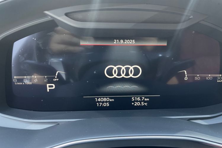 Used Audi A7L 2023 55 TFSI quattro S-line Black Warrior Edition Odometer Close Up