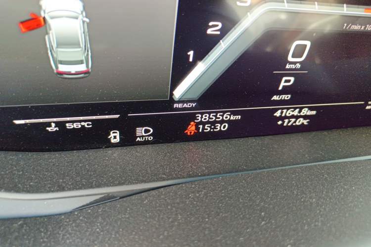Used Audi A7L 2023 45 TFSI quattro S-line Black Warrior Edition Odometer Close Up