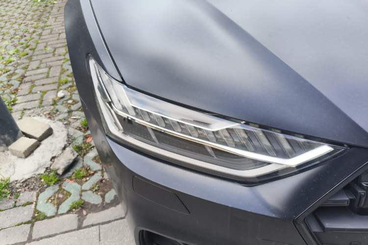 Used Audi A7L 2023 45 TFSI quattro S-line Black Warrior Edition Right Front Headlight