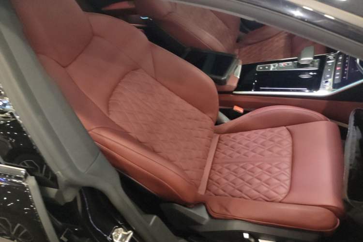 Used Audi A7L 2023 55 TFSI quattro S-line Black Warrior Edition Right Front Seat