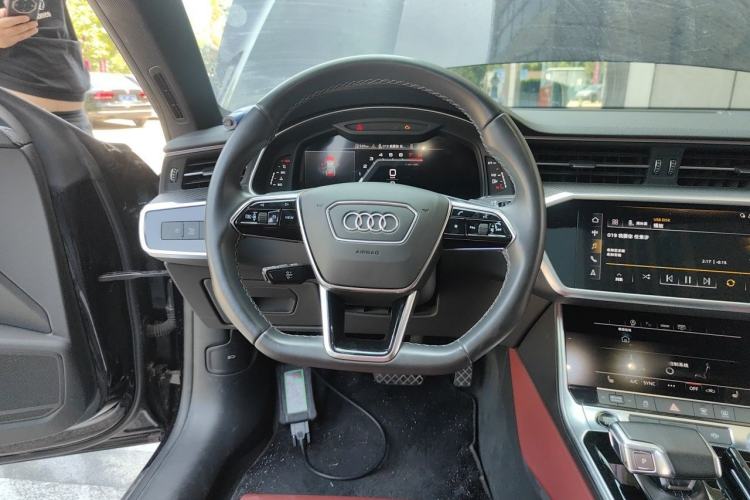 Used Audi A7L 2023 45 TFSI quattro S-line Shadow Warrior Edition Steering Wheel