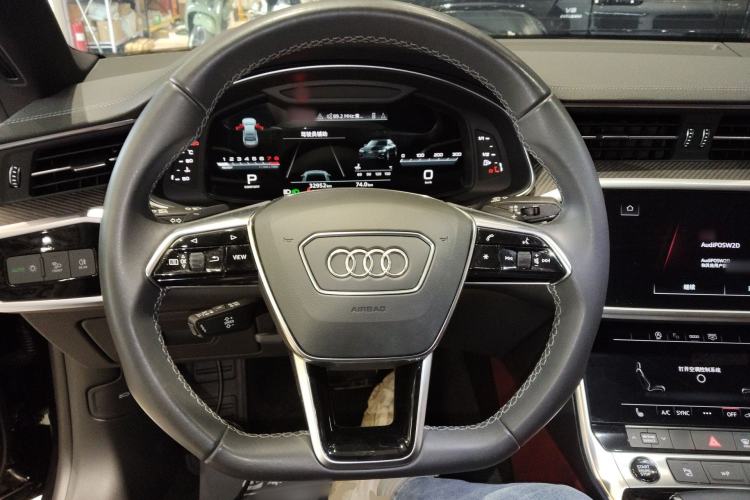 Used Audi A7L 2023 45 TFSI quattro S-line Black Warrior Edition Steering Wheel