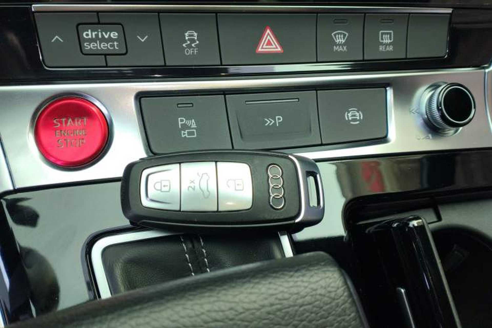Used Audi A7L 2023 55 TFSI quattro S-line Black Warrior Edition Vehicle Key