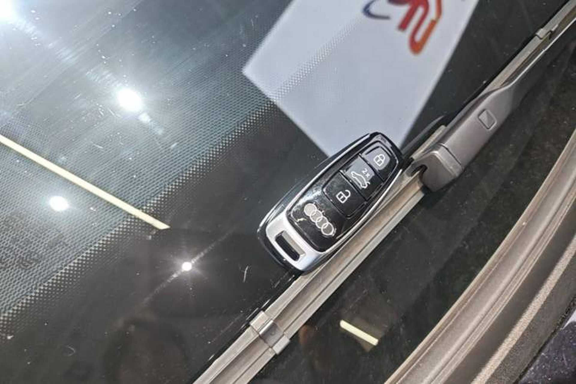 Used Audi A7L 2023 45 TFSI quattro S-line Black Warrior Edition Vehicle Key