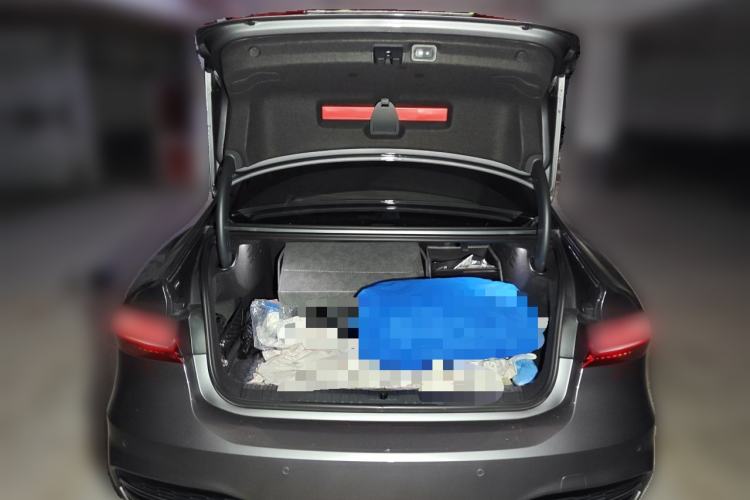 Used Audi A7L  Trunk