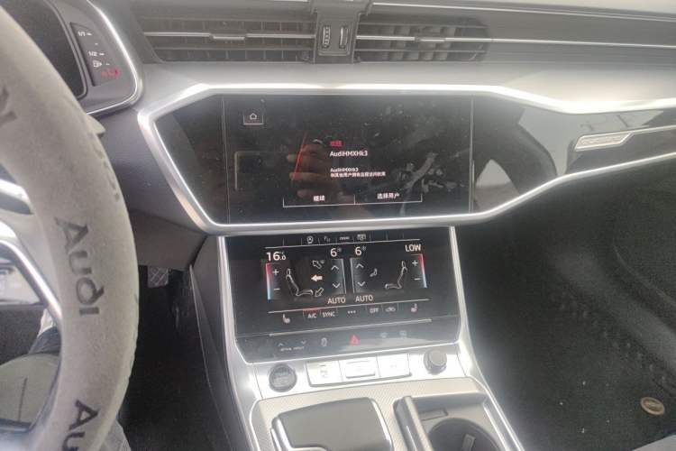 Used Audi A7L 2024 45 TFSI quattro Luxury Edition Audio And AC Panel
