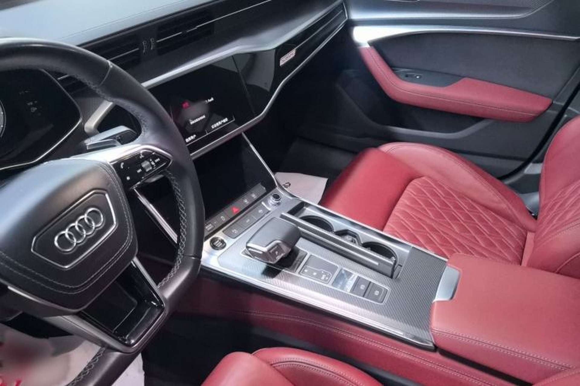 Used Audi A7L 2024 45 TFSI quattro Black Warrior Edition Audio And AC Panel