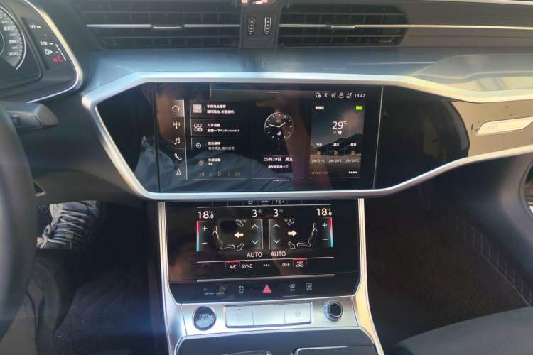 Used Audi A7L 2024 45 TFSI Luxury Edition Audio And AC Panel
