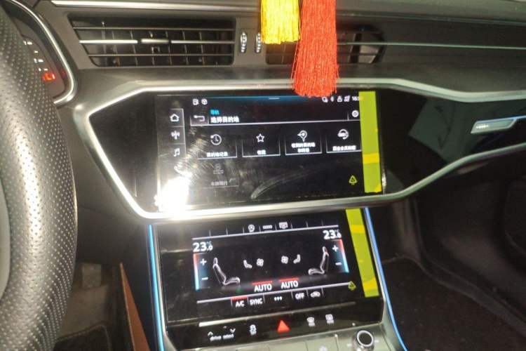 Used Audi A7L 2024 45 TFSI Luxury Edition Audio And AC Panel