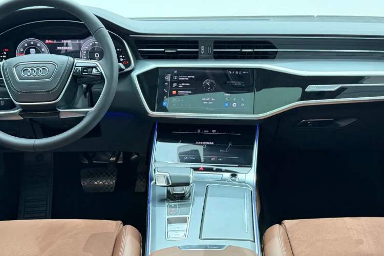 Used Audi A7L 2024 45 TFSI Luxury Edition Audio And AC Panel