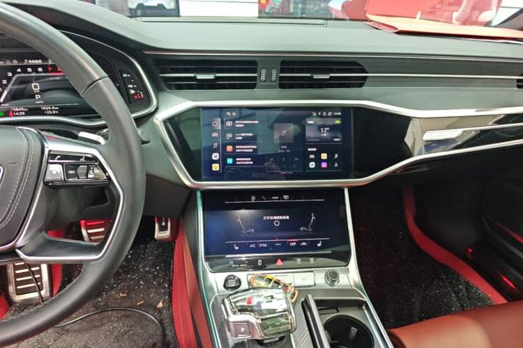 Used Audi A7L 2024 45 TFSI quattro Black Warrior Edition Audio And AC Panel