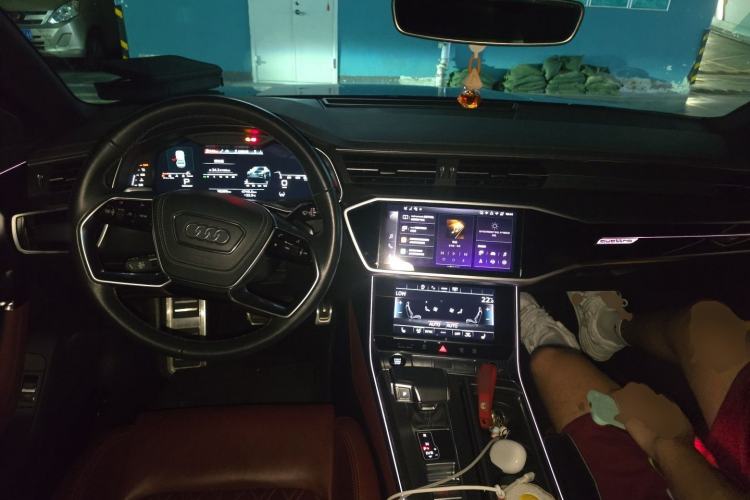 Used Audi A7L 2024 45 TFSI quattro Black Warrior Edition Center Console