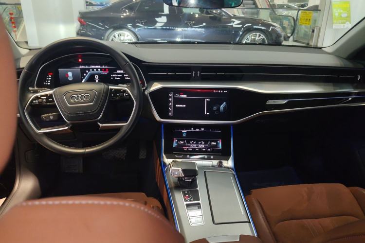 Used Audi A7L 2024 45 TFSI Luxury Edition Center Console