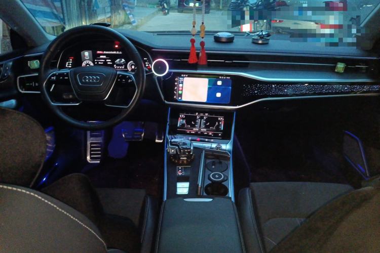 Used Audi A7L 2024 45 TFSI Luxury Edition Center Console