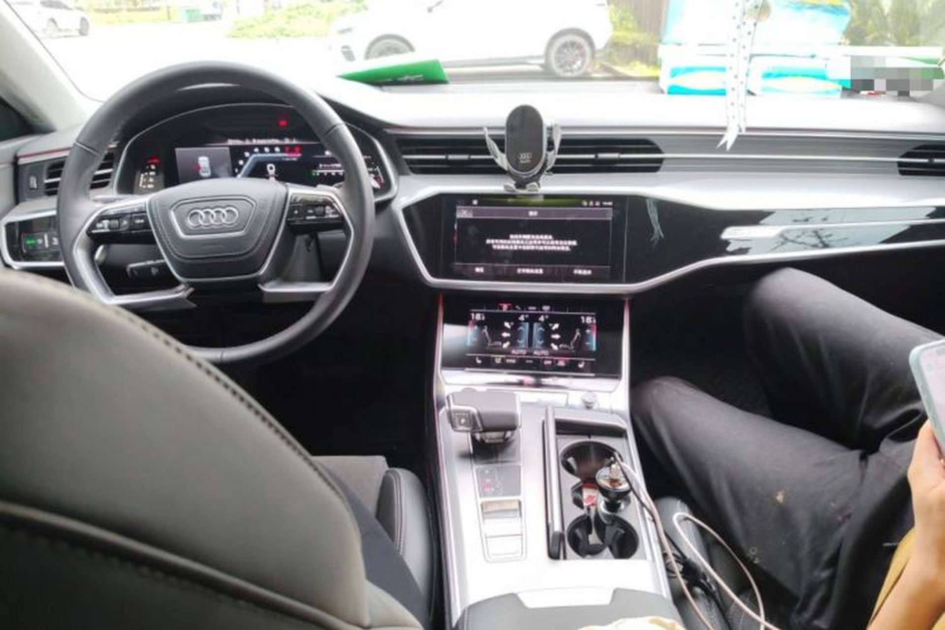 Used Audi A7L 2024 45 TFSI quattro Luxury Edition Center Console