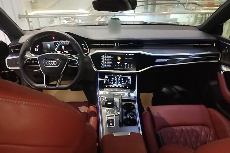 Used Audi A7L 2024 45 TFSI quattro Black Warrior Edition Center Console