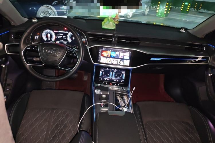 Used Audi A7L 2024 45 TFSI quattro Luxury Edition Center Console