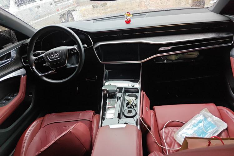 Used Audi A7L 2024 45 TFSI quattro Black Warrior Edition Center Console
