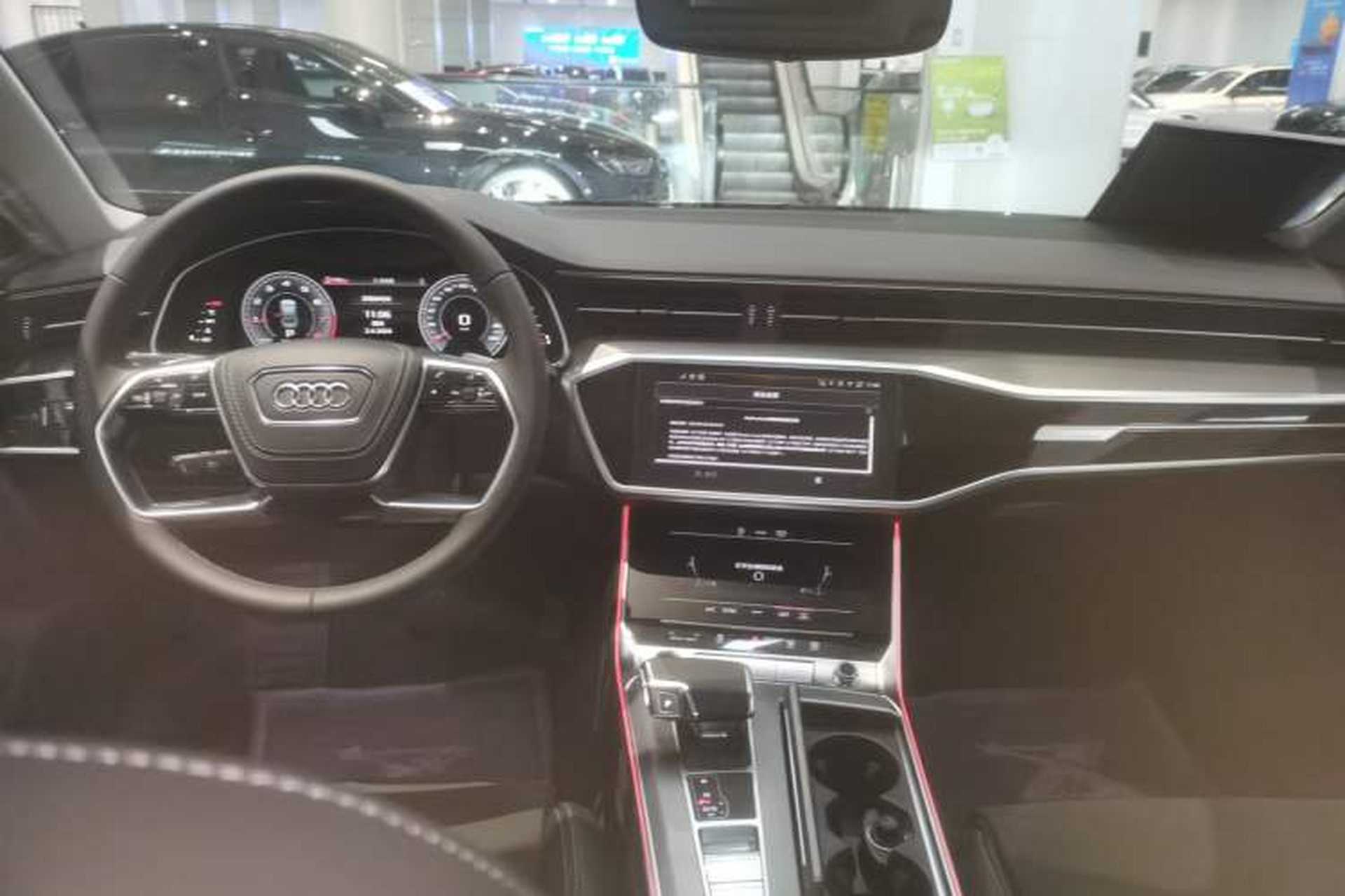 Used Audi A7L 2024 45 TFSI Luxury Edition Center Console
