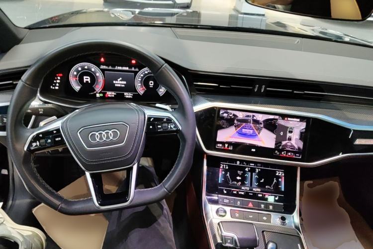 Used Audi A7L 2024 45 TFSI quattro Black Warrior Edition Center Console