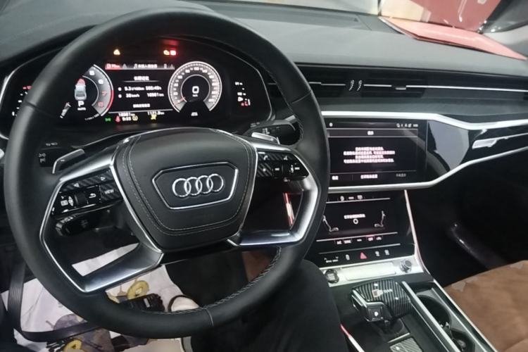 Used Audi A7L 2024 45 TFSI Luxury Edition Center Console