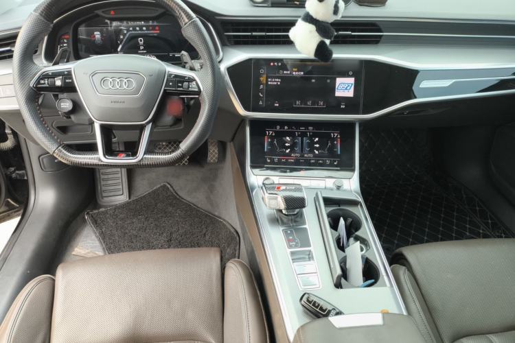 Used Audi A7L 2024 45TFSI quattro S-line Visionary Edition Flow Crystal Package Center Console