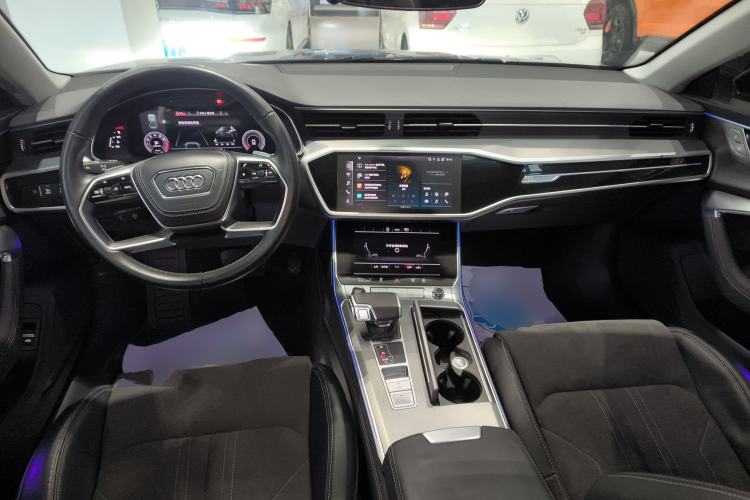 Used Audi A7L 2024 45 TFSI Luxury Edition Center Console