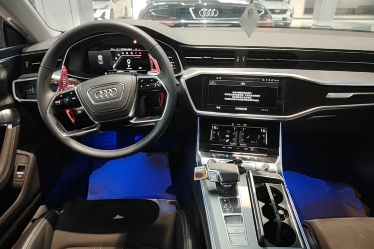 Used Audi A7L 2024 45 TFSI Luxury Edition Center Console