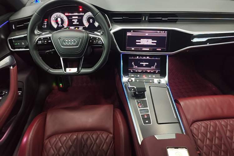 Used Audi A7L 2024 45 TFSI quattro Black Warrior Edition Center Console