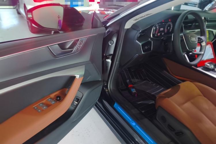 Used Audi A7L 2024 45 TFSI Luxury Edition Driver Seat