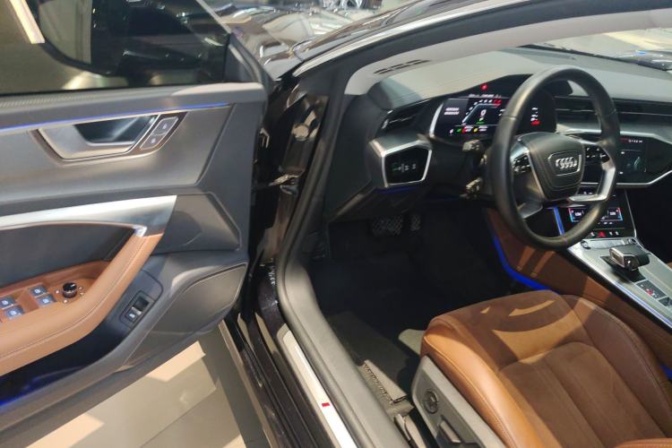 Used Audi A7L 2024 45 TFSI Luxury Edition Driver Seat