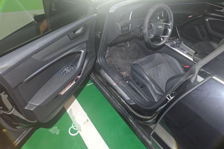 Used Audi A7L 2024 45TFSI quattro S-line Visionary Edition Flow Crystal Package Driver Seat