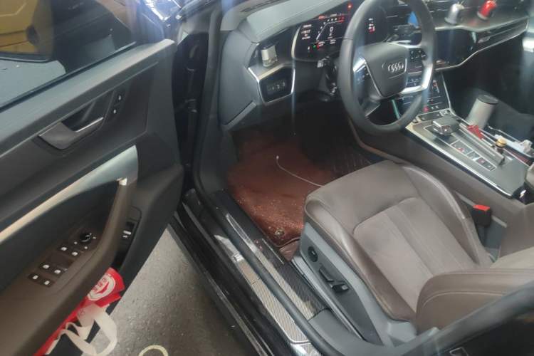 Used Audi A7L 2024 45TFSI S-line Dream-Building Edition Flow Crystal Package Driver Seat