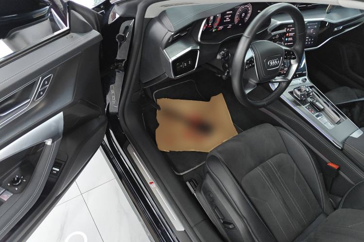 Used Audi A7L 2024 45 TFSI Luxury Edition Driver Seat