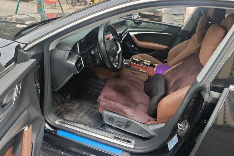 Used Audi A7L 2024 45 TFSI Luxury Edition Driver Seat