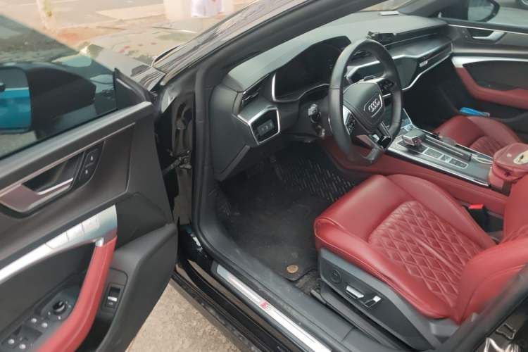 Used Audi A7L 2024 45 TFSI quattro S-line Black Warrior Edition Driver Seat