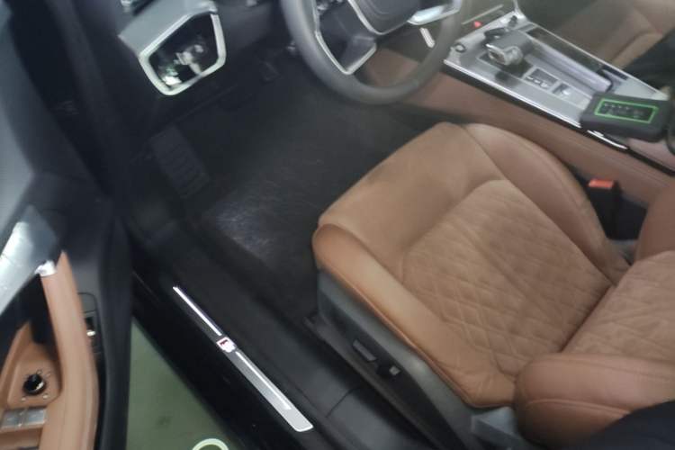 Used Audi A7L 2024 45 TFSI quattro Luxury Edition Driver Seat