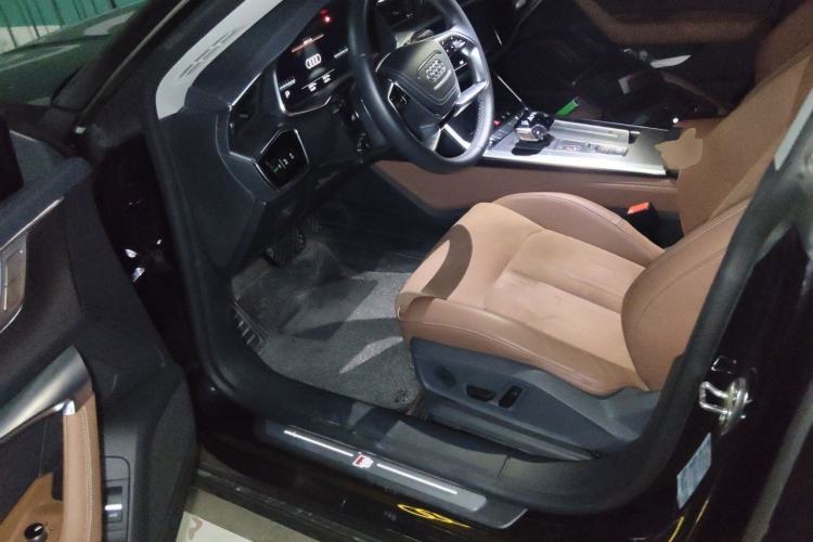 Used Audi A7L 2024 45 TFSI Luxury Edition Driver Seat