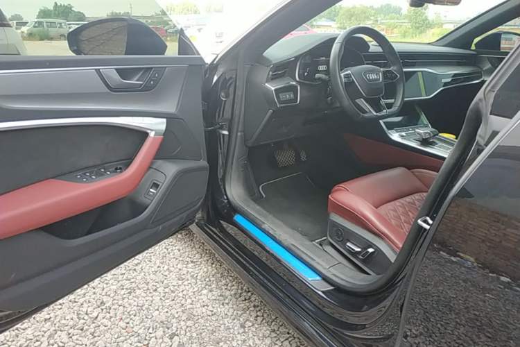 Used Audi A7L 2024 45 TFSI quattro S-line Black Warrior Edition Driver Seat