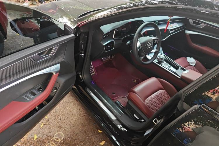 Used Audi A7L 2024 45 TFSI quattro S-line Black Warrior Edition Driver Seat