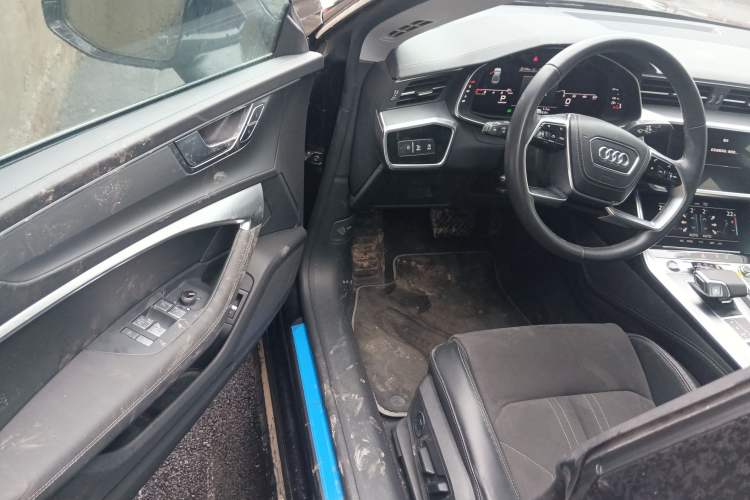 Used Audi A7L 2024 45 TFSI Luxury Edition Driver Seat