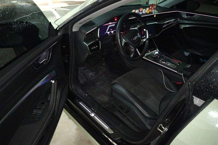 Used Audi A7L 2024 45 TFSI Luxury Edition Driver Seat