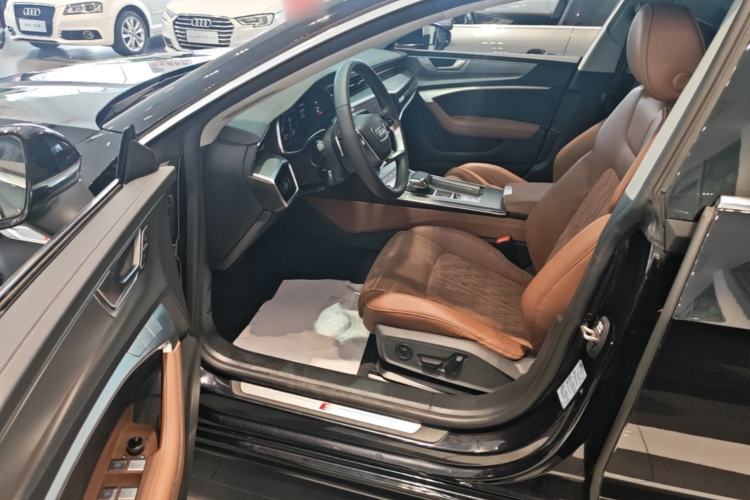 Used Audi A7L 2024 45 TFSI quattro Luxury Edition Driver Seat