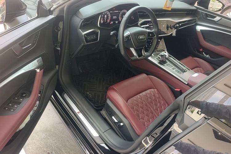 Used Audi A7L 2024 45 TFSI quattro S-line Black Warrior Edition Driver Seat