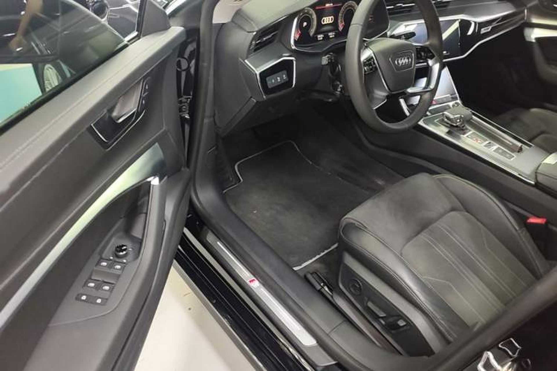 Used Audi A7L 2024 45TFSI S-line Dream-Building Edition Flow Crystal Package Driver Seat